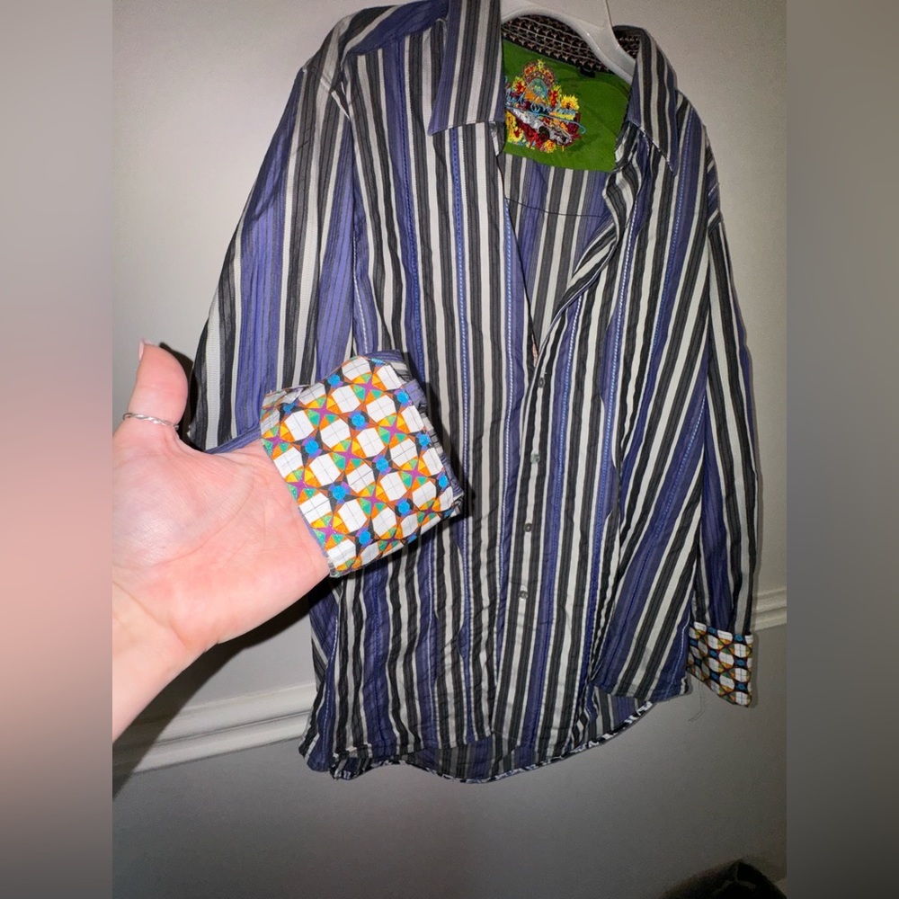 Men’s Robert Graham Patterned Button Down - image 3